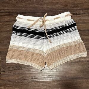 POL Crochet Shorts in White/Beige/Black. NWOT. Size S.